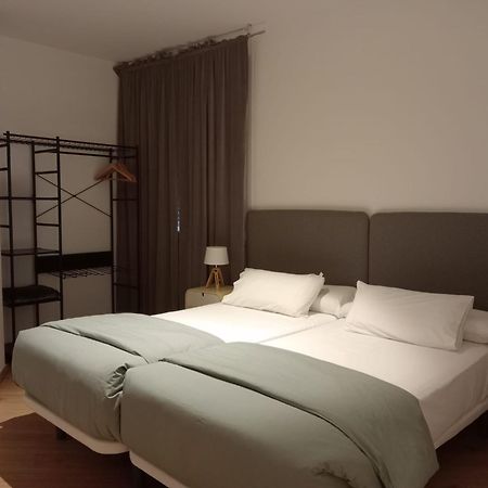 Apartamentos Armanya 3 Lugo Exterior foto